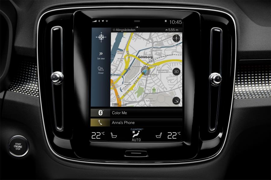 Детали интерьера Volvo XC40 T5 R-Design 2017 года  (WW) (фото 27 из 68)